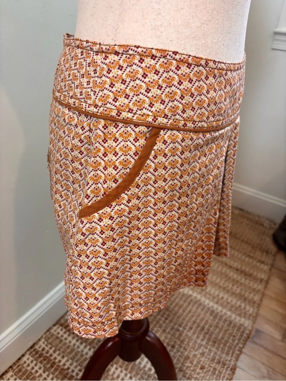 Zara TRF Floral Mini Skirt Size M Boho Retro 70s Pocket Skater